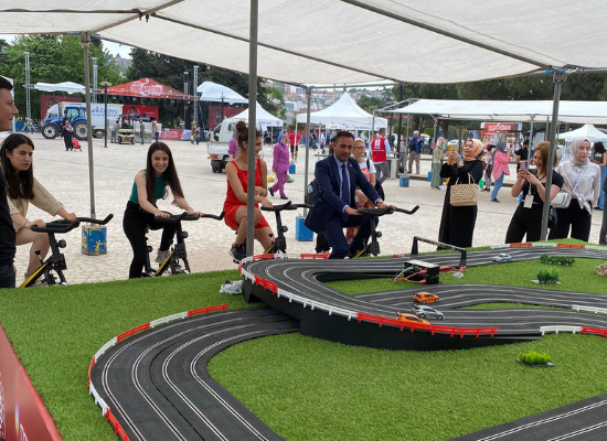 Slot Car with Bike