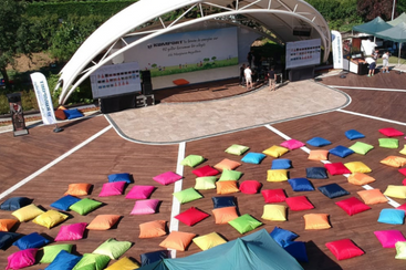 Dekorativ Festival Yastıqlarının İcarəsi